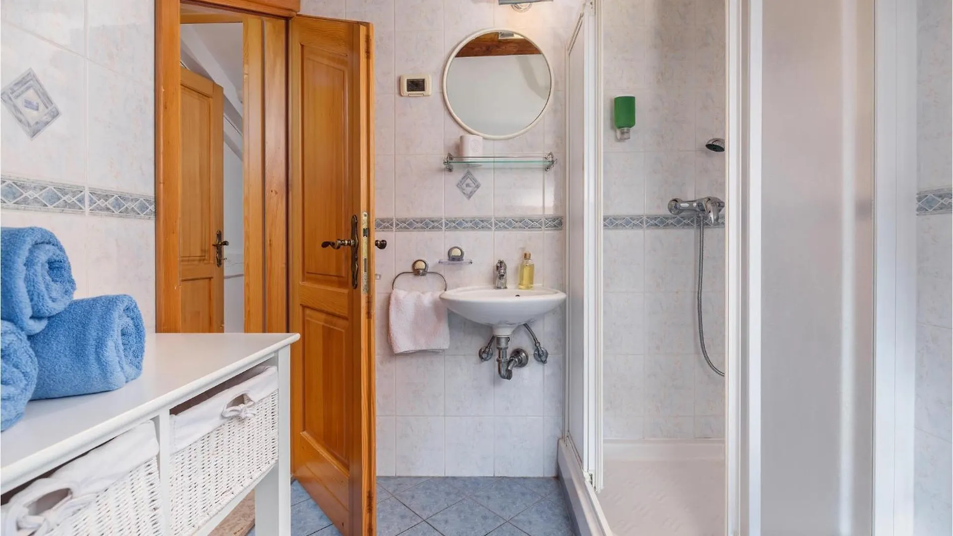 Amazing Home In Krnica With Wifi