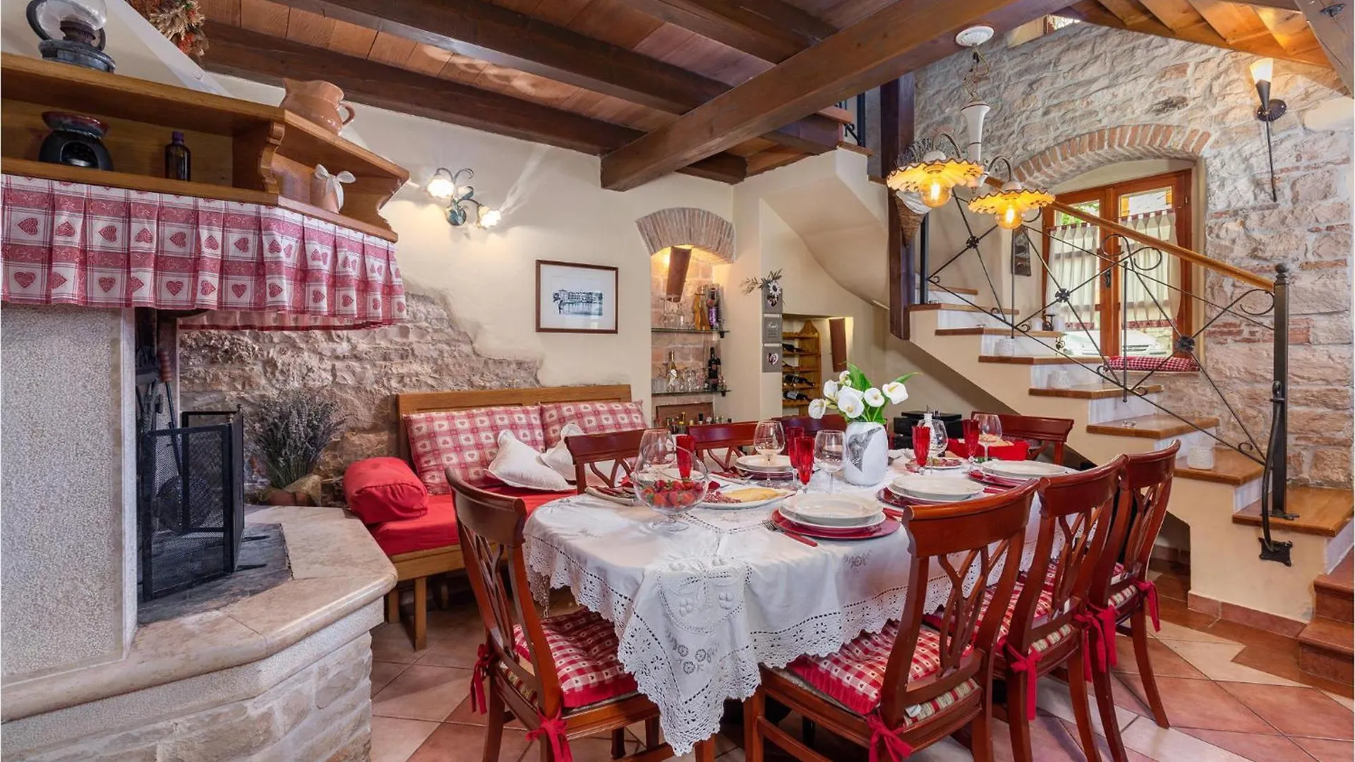 Amazing Home In Krnica With Wifi 0*,  Kroatien
